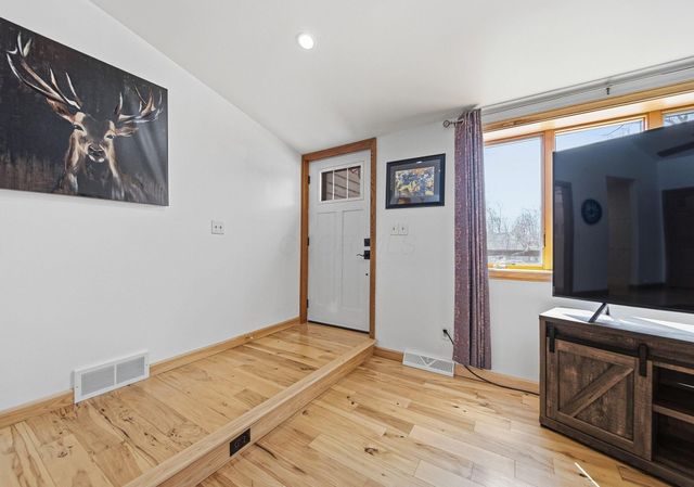 2412 Audrey Drive E, Newark, OH 43055