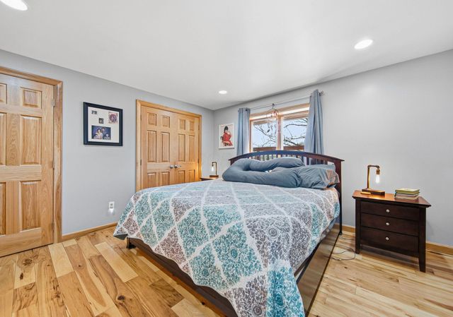 2412 Audrey Drive E, Newark, OH 43055