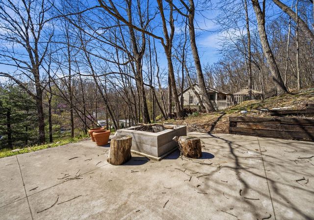 2412 Audrey Drive E, Newark, OH 43055