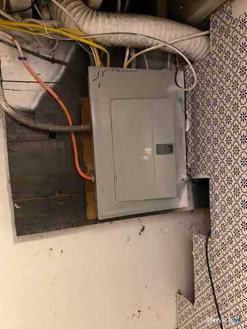 14 Sage Park Road, Windsor, CT 06095