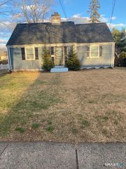 14 Sage Park Road, Windsor, CT 06095