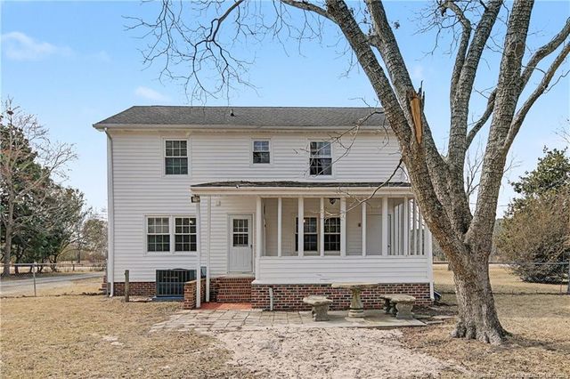 5725 McDonald Road, Parkton, NC 28371