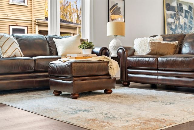 15 King Ave, Medford, MA 02155