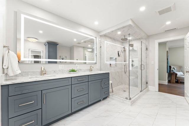 15 King Ave, Medford, MA 02155