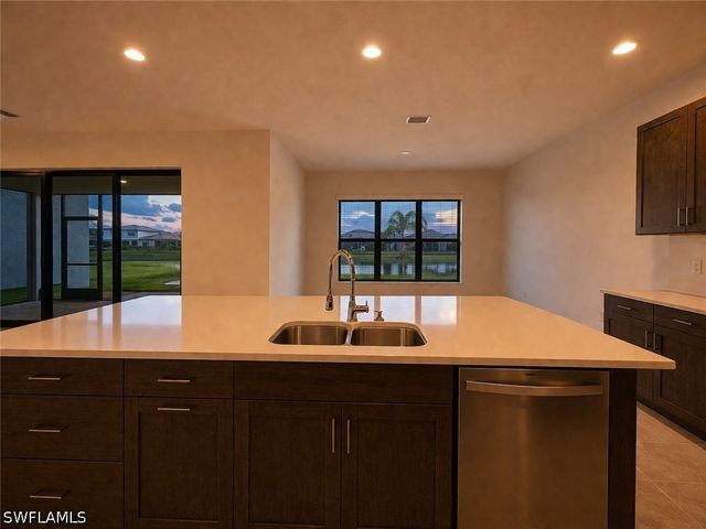 20921 Thistle Leaf LN, Estero, FL 33928