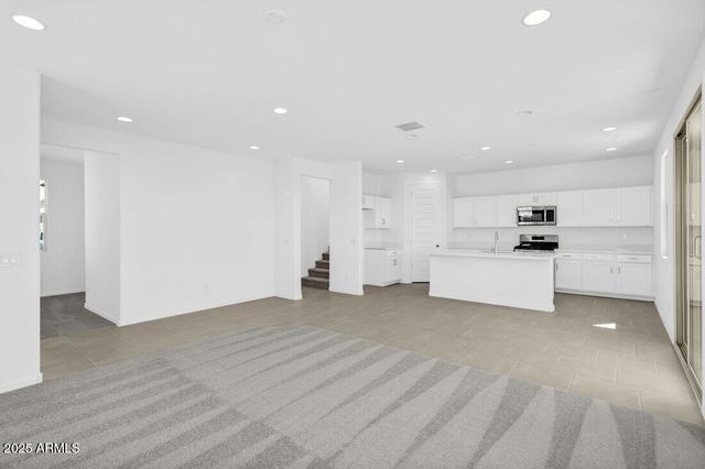 25161 N 165TH Avenue, Surprise, AZ 85387