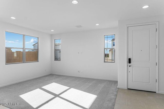 25161 N 165TH Avenue, Surprise, AZ 85387