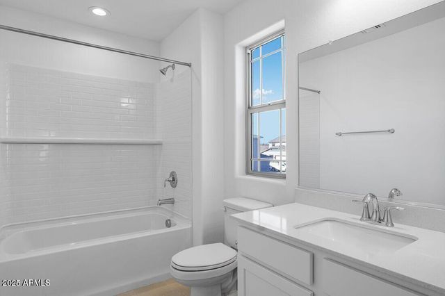 25161 N 165TH Avenue, Surprise, AZ 85387