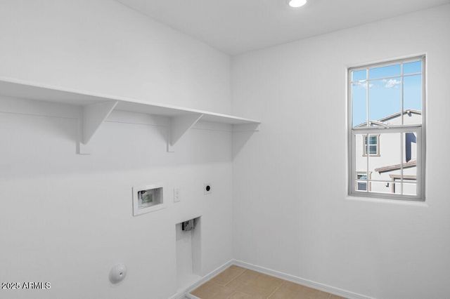 25161 N 165TH Avenue, Surprise, AZ 85387