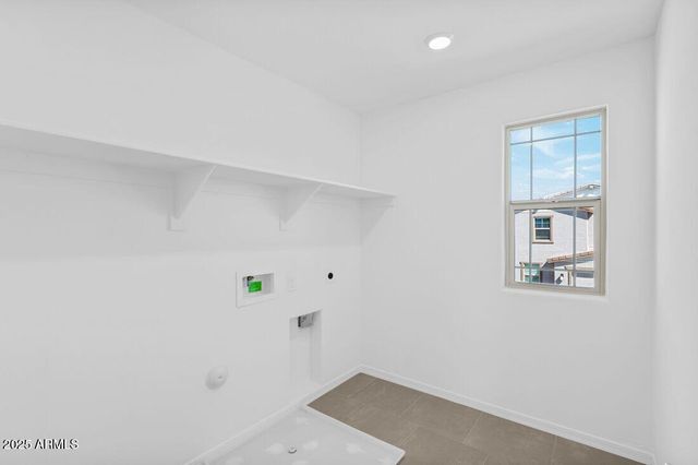 25161 N 165TH Avenue, Surprise, AZ 85387