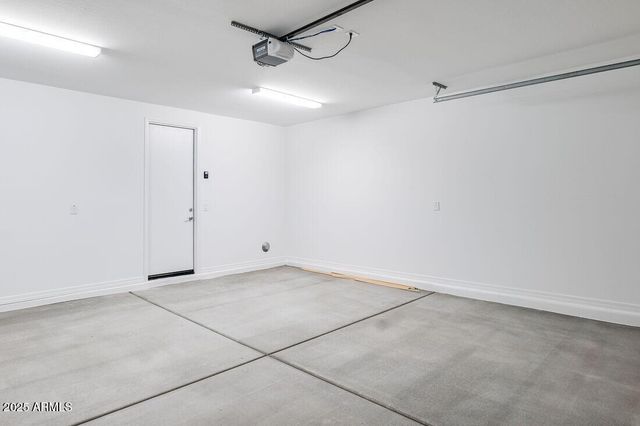 25161 N 165TH Avenue, Surprise, AZ 85387