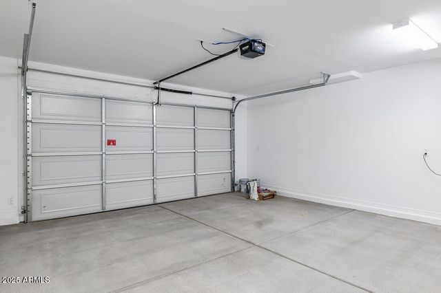 25161 N 165TH Avenue, Surprise, AZ 85387