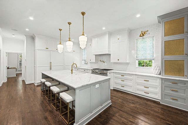 521 Grand Oaks Dr, Brentwood, TN 37027