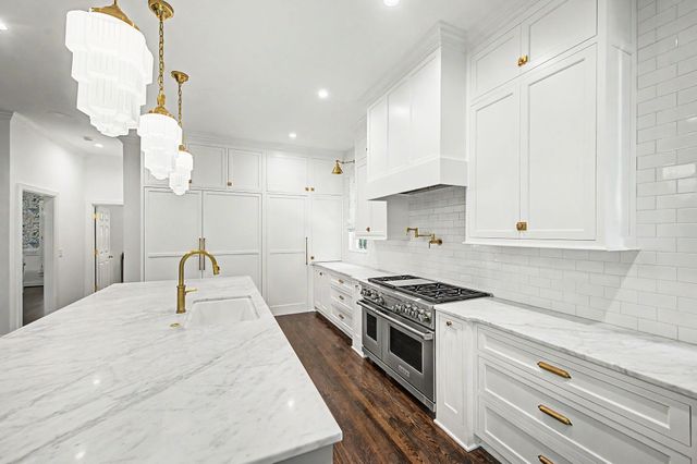 521 Grand Oaks Dr, Brentwood, TN 37027