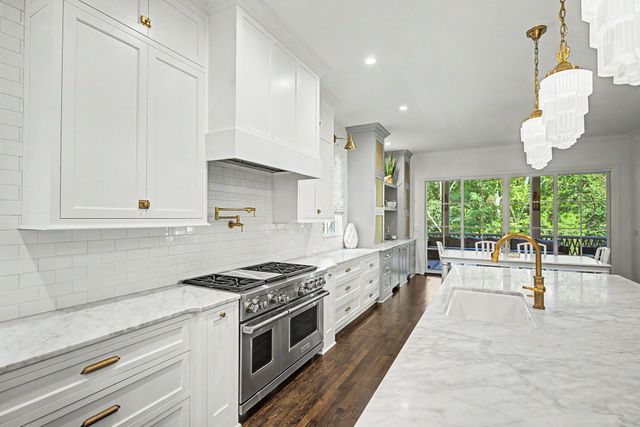 521 Grand Oaks Dr, Brentwood, TN 37027