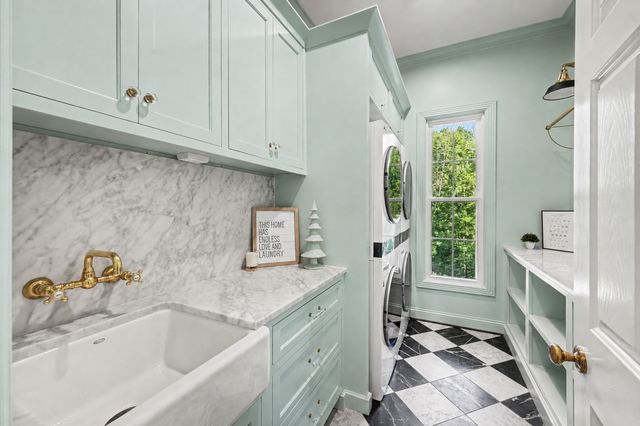 521 Grand Oaks Dr, Brentwood, TN 37027