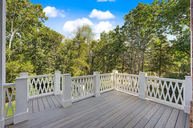 521 Grand Oaks Dr, Brentwood, TN 37027