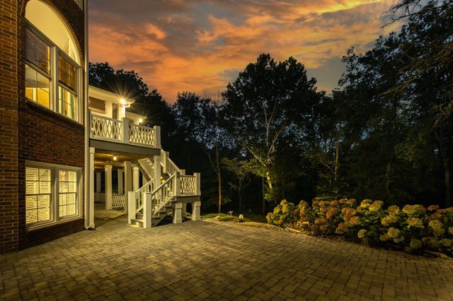 521 Grand Oaks Dr, Brentwood, TN 37027