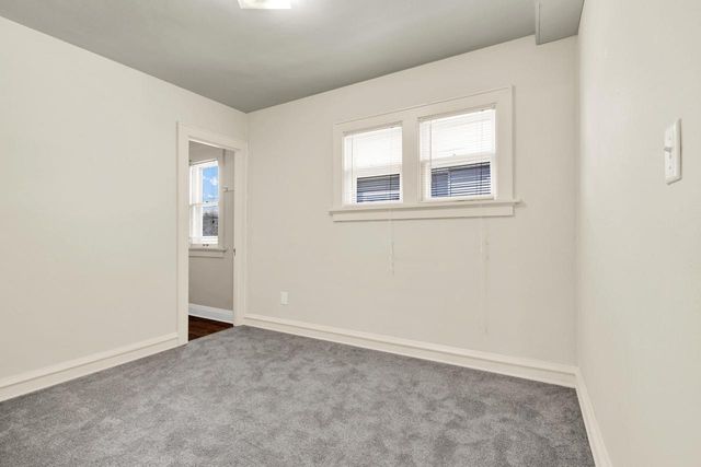 3679 E Birchwood AVENUE, Cudahy, WI 53110