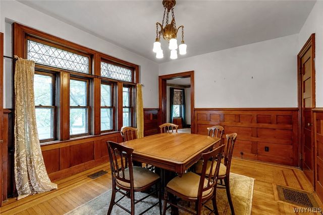 49 Park Street, Buffalo, NY 14201