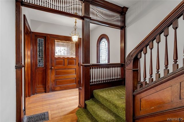 49 Park Street, Buffalo, NY 14201