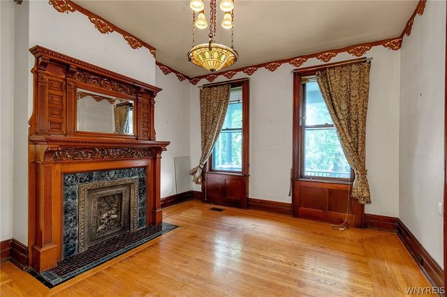 49 Park Street, Buffalo, NY 14201