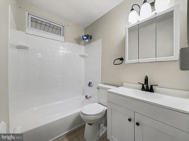 1830 HEISHMAN GARDEN DRIVE, Carlisle, PA 17013