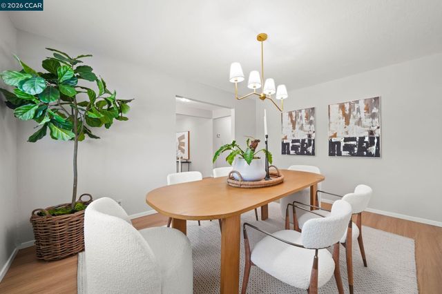1517 Harlan Dr, Danville, CA 94526
