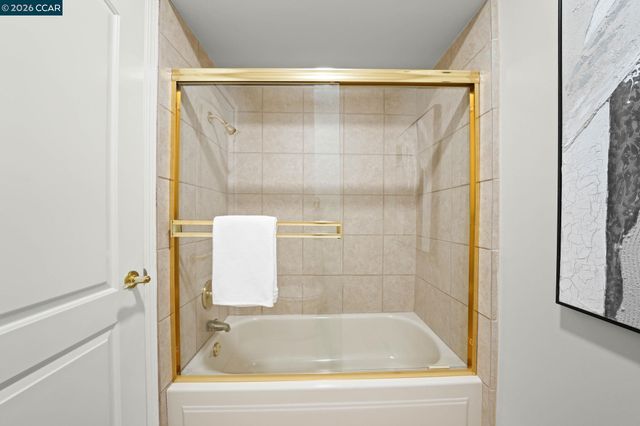 1517 Harlan Dr, Danville, CA 94526