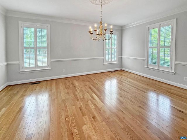 1025 E PELHAM DR, Keswick, VA 22947