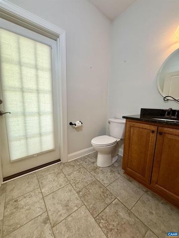 1025 E PELHAM DR, Keswick, VA 22947