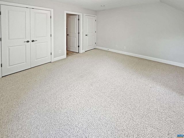 1025 E PELHAM DR, Keswick, VA 22947