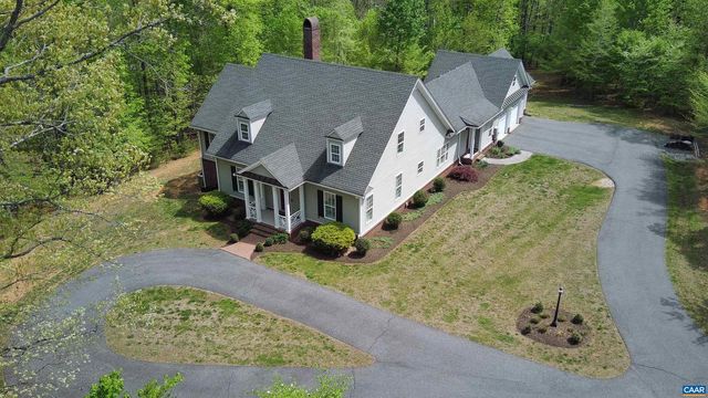 1025 E PELHAM DR, Keswick, VA 22947