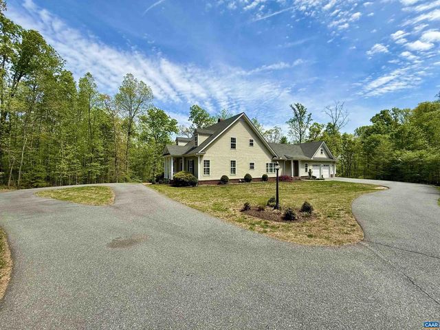 1025 E PELHAM DR, Keswick, VA 22947