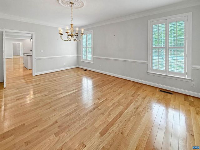 1025 E PELHAM DR, Keswick, VA 22947