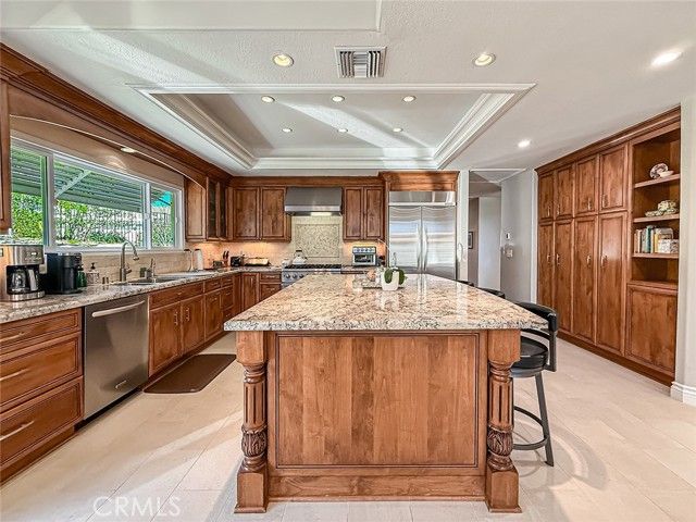 491 Twin Oaks Court, Thousand Oaks, CA 91362