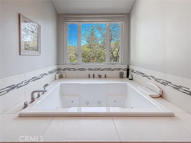 491 Twin Oaks Court, Thousand Oaks, CA 91362