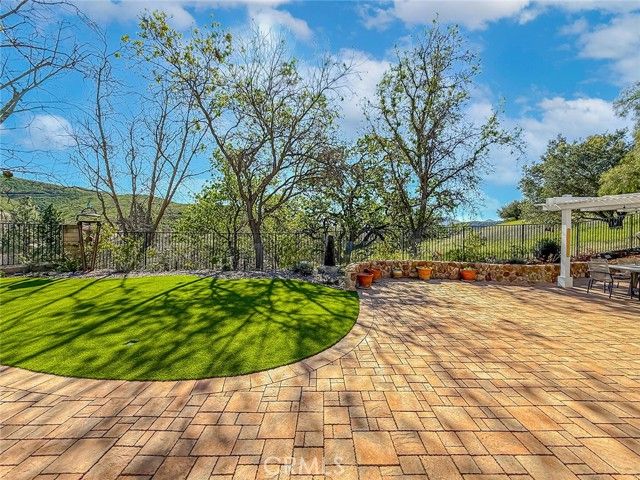491 Twin Oaks Court, Thousand Oaks, CA 91362