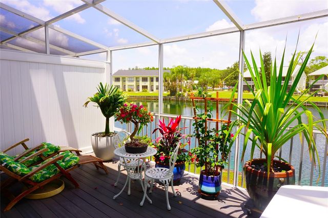 1873 MAZO MANOR 5, Lutz, FL 33558