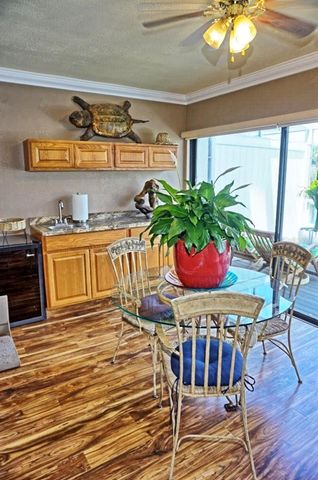 1873 MAZO MANOR 5, Lutz, FL 33558