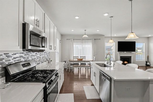 8580 Pioneer Street, Washington, MI 48094