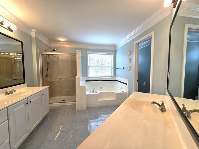 2833 Savannah Walk Cove, Suwanee, GA 30024