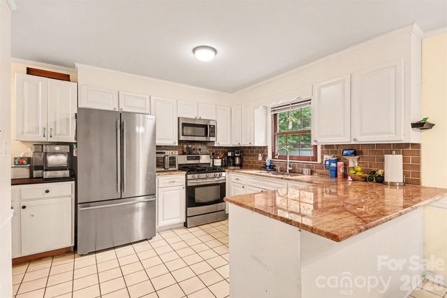 1416 Rivermont Drive, Gastonia, NC 28054