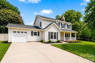 1416 Rivermont Drive, Gastonia, NC 28054