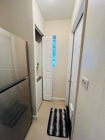 2500 NW 9th Lane 1, Wilton Manors, FL 33311