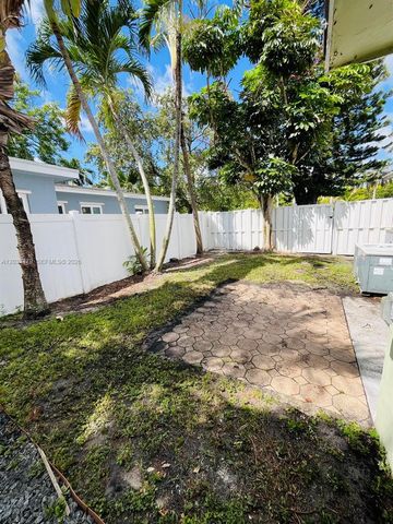 2500 NW 9th Lane 1, Wilton Manors, FL 33311