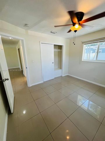 2500 NW 9th Lane 1, Wilton Manors, FL 33311