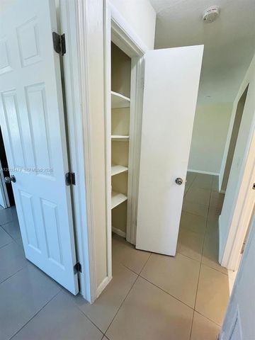 2500 NW 9th Lane 1, Wilton Manors, FL 33311