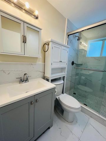 2500 NW 9th Lane 1, Wilton Manors, FL 33311