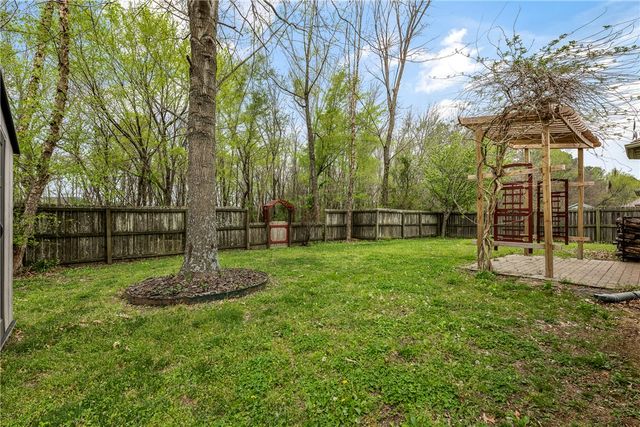 3529 Marsh Street, Fayetteville, AR 72704